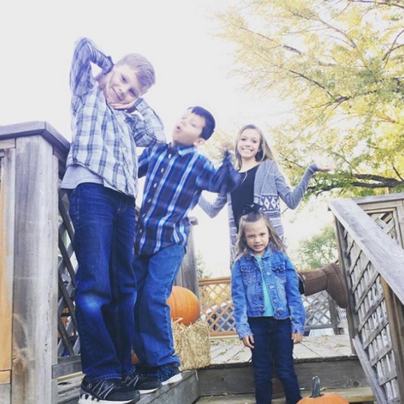 Meet your Posher, Kaitlyn - Picture 1 of 1